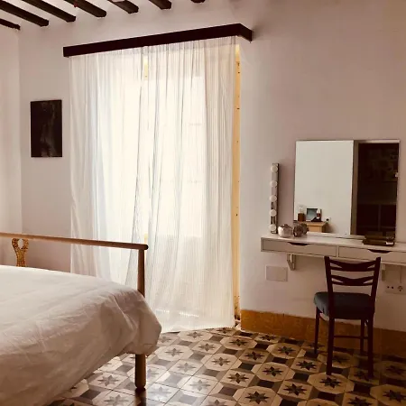 La Moderna * קדיז